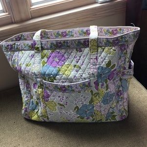 Vera Bradley Large Tote - Watercolors pattern